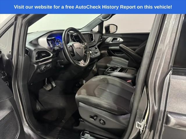 2020 Chrysler Pacifica Touring