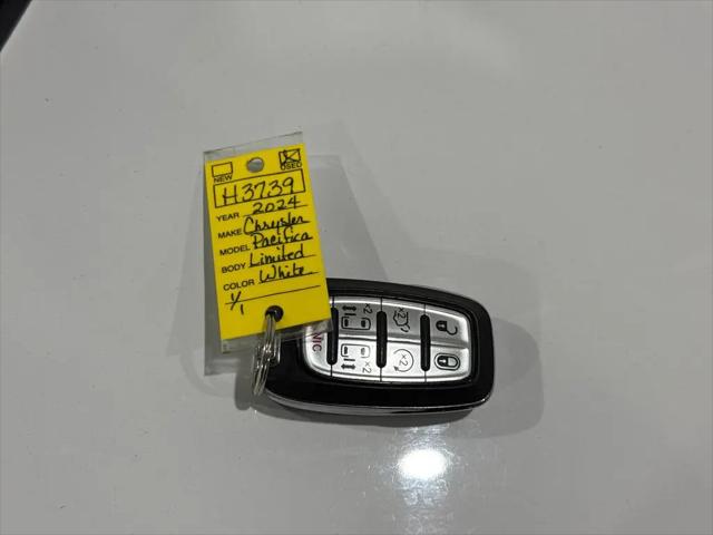 2024 Chrysler Pacifica Limited
