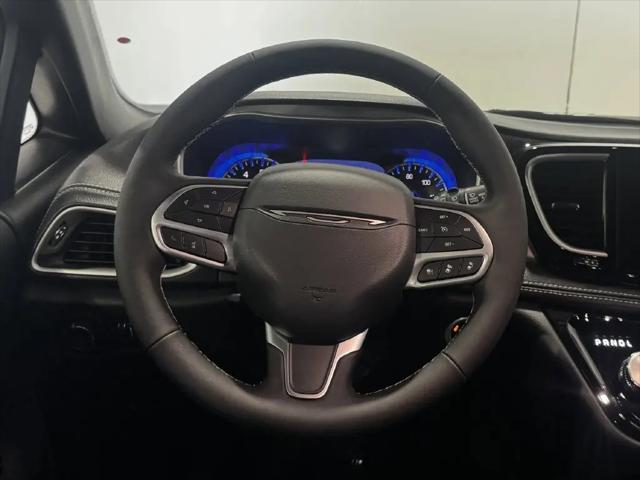 2027 Chrysler Pacifica Select AWD