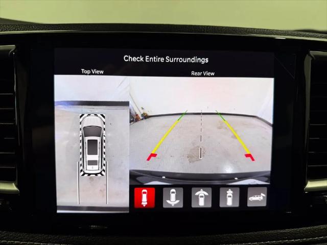 2027 Chrysler Pacifica Select AWD