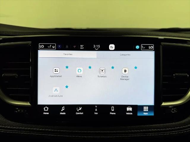 2027 Chrysler Pacifica Select AWD
