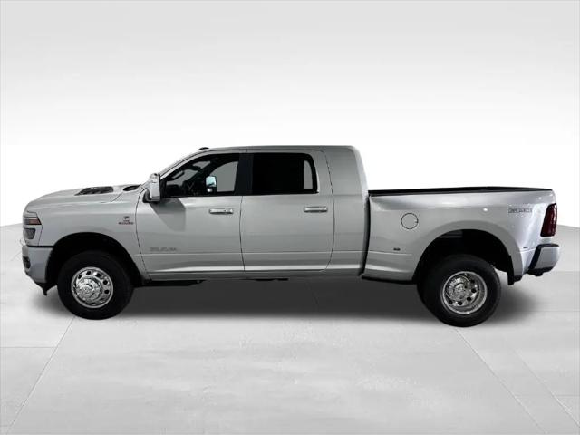 2026 Ram 3500 Laramie Mega Cab 4x4 64 Box