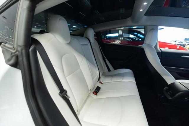 2022 Tesla Model 3 Performance Dual Motor All-Wheel Drive