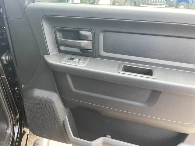 2027 Ram 3500 Chassis Cab Tradesman