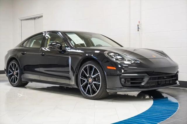 2023 Porsche Panamera 4 Platinum Edition