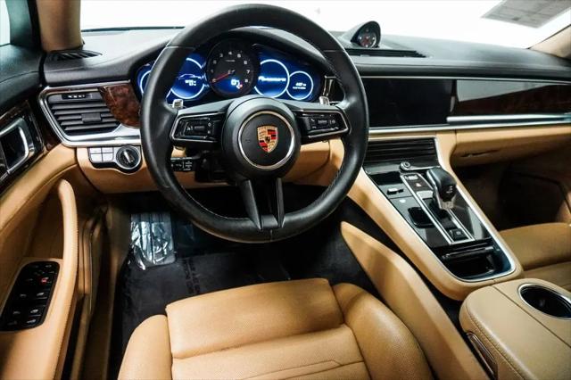2023 Porsche Panamera 4 Platinum Edition