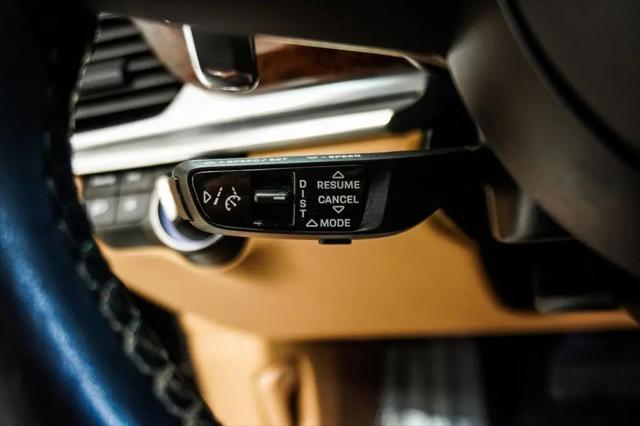 2023 Porsche Panamera 4 Platinum Edition