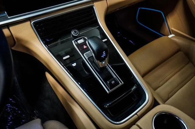 2023 Porsche Panamera 4 Platinum Edition
