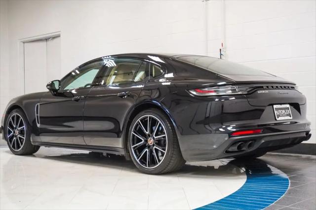 2023 Porsche Panamera 4 Platinum Edition