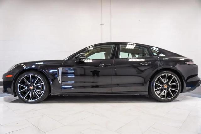 2023 Porsche Panamera 4 Platinum Edition