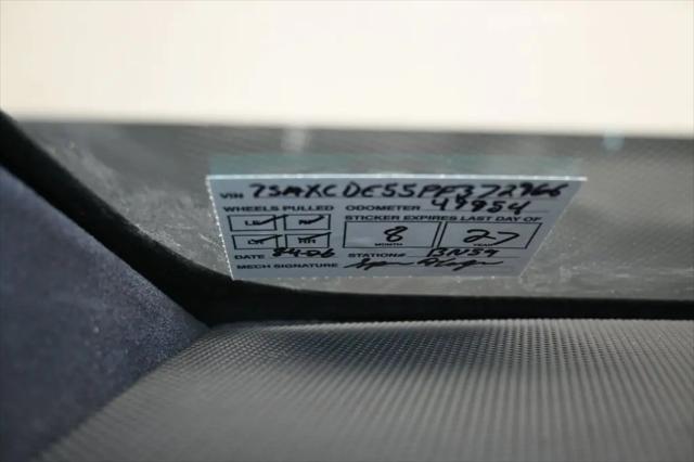 2023 Tesla Model X Standard Range