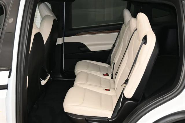 2023 Tesla Model X Standard Range