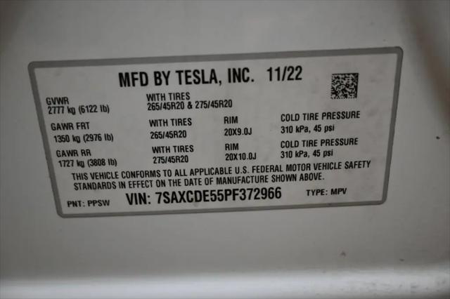 2023 Tesla Model X Standard Range