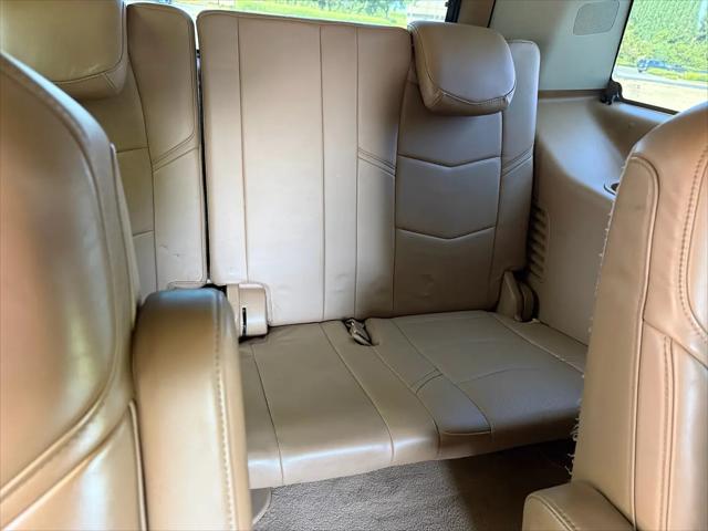 2016 Cadillac Escalade Platinum