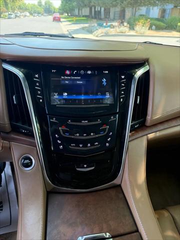 2016 Cadillac Escalade Platinum