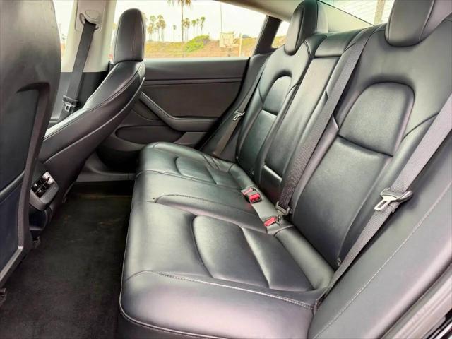 2022 Tesla Model 3 Rear-Wheel Drive