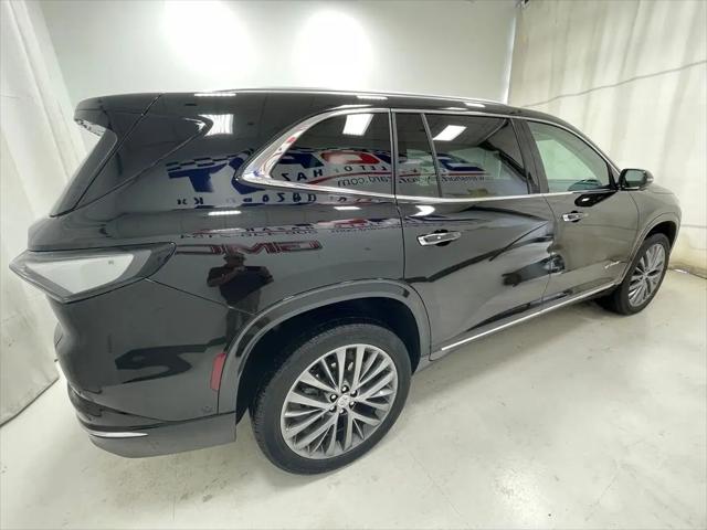 2025 Buick Enclave Avenir FWD
