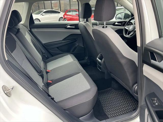 2023 Volkswagen Taos 1.5T S