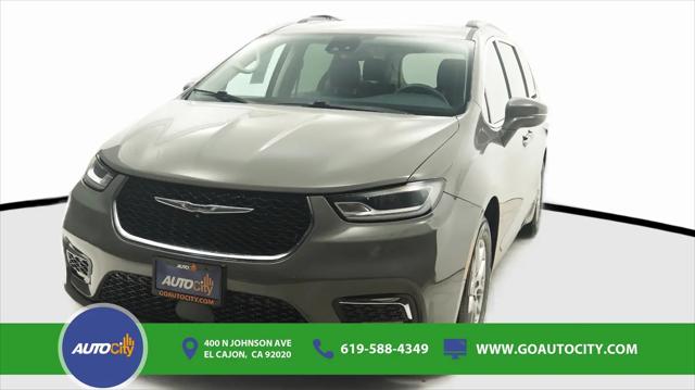 2022 Chrysler Pacifica Touring L for sale in El Cajon, CA