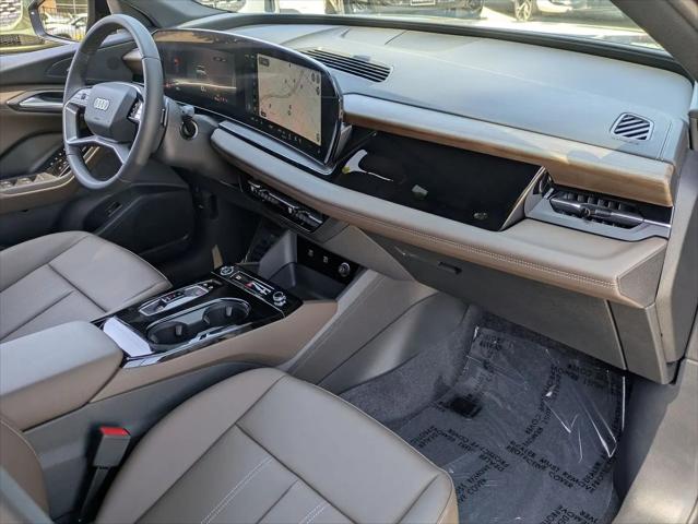 2027 Audi Q6 e-tron Premium quattro