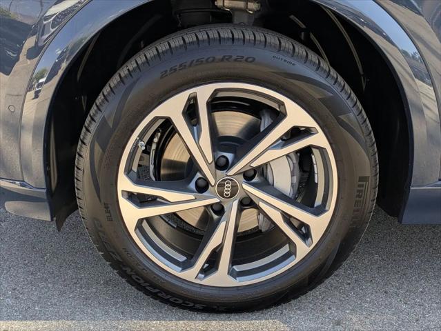 2027 Audi Q6 e-tron Premium quattro
