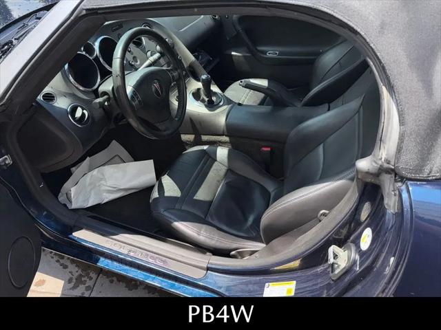 2007 Pontiac Solstice Base