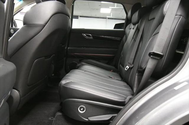 2025 Genesis GV80 2.5T Standard AWD