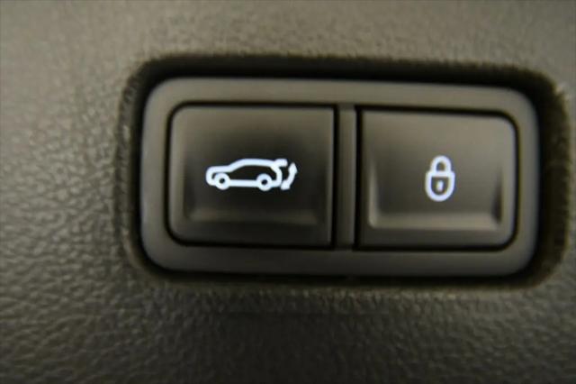 2025 Genesis GV80 2.5T Standard AWD