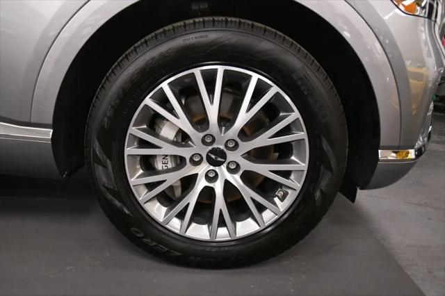 2025 Genesis GV80 2.5T Standard AWD