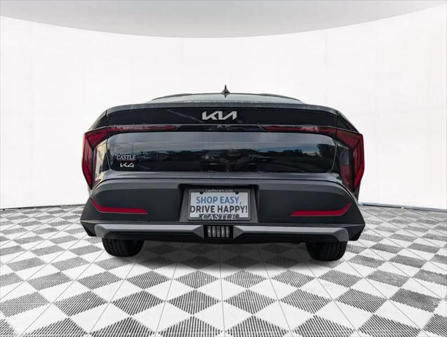 2026 Kia K4 LXS