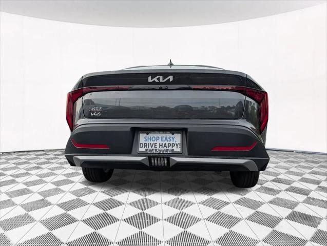 2026 Kia K4 LXS