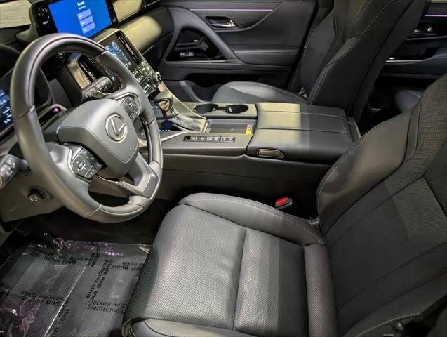 2025 Lexus LX Luxury