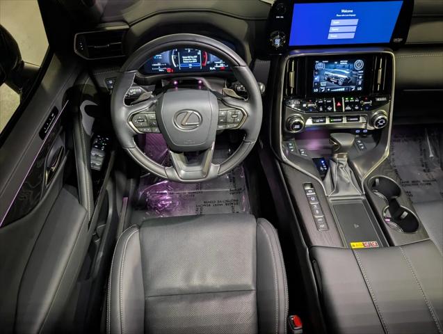 2025 Lexus LX Luxury