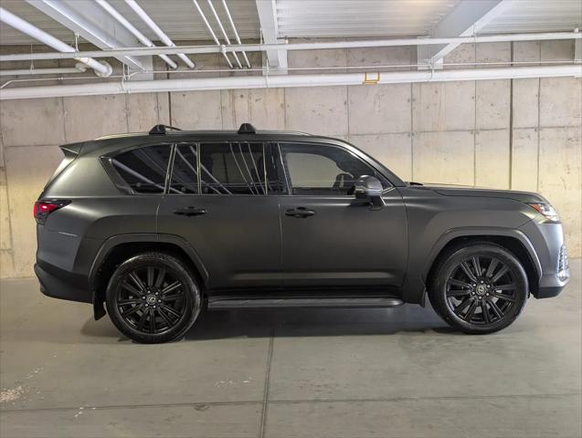 2025 Lexus LX Luxury