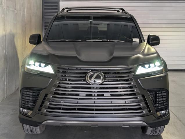 2025 Lexus LX Luxury