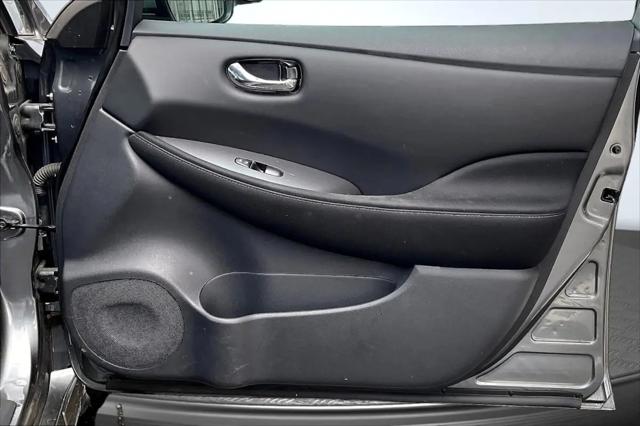 2023 Nissan LEAF S 40 kWh