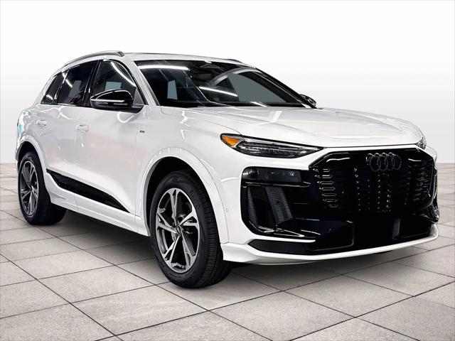 2027 Audi Q6 e-tron Premium quattro