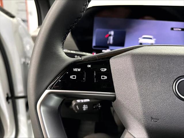 2027 Audi Q6 e-tron Premium quattro