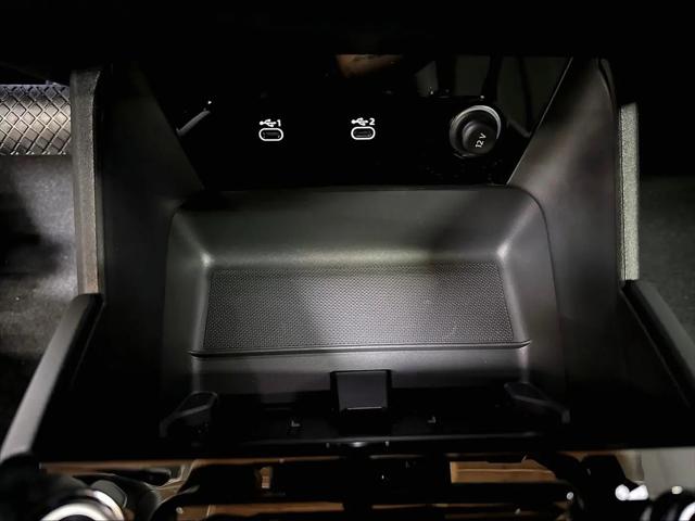 2027 Audi Q6 e-tron Premium quattro