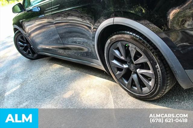 2023 Tesla Model X Standard Range