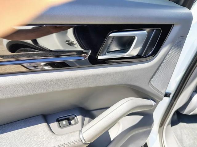 2023 Porsche Cayenne Cayenne