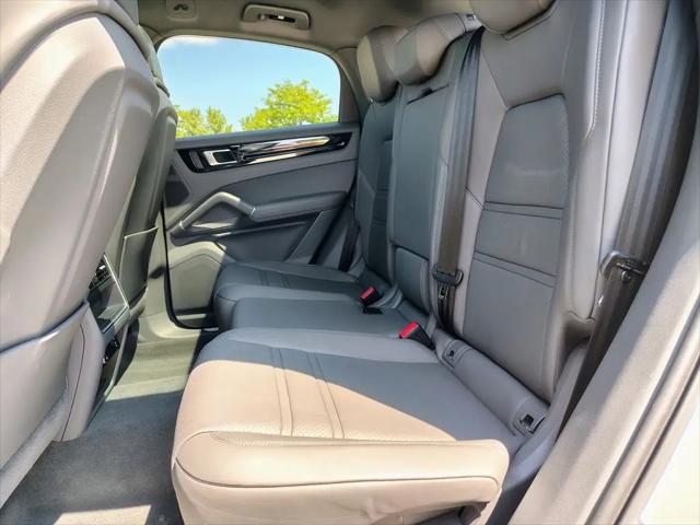 2023 Porsche Cayenne Cayenne
