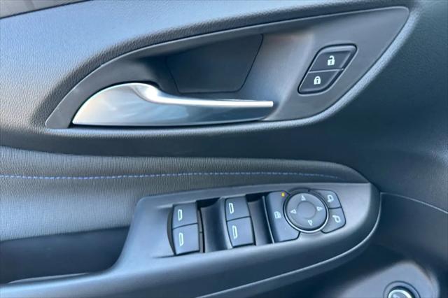 2026 Buick NV Sport Touring FWD