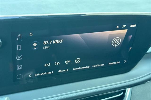 2026 Buick NV Sport Touring FWD
