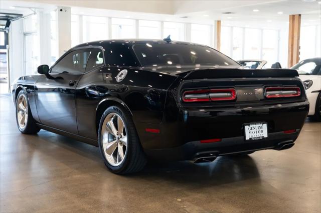 2015 Dodge Challenger R/T Plus