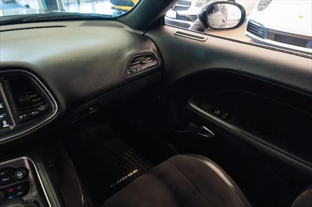 2015 Dodge Challenger R/T Plus
