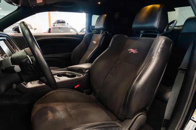 2015 Dodge Challenger R/T Plus