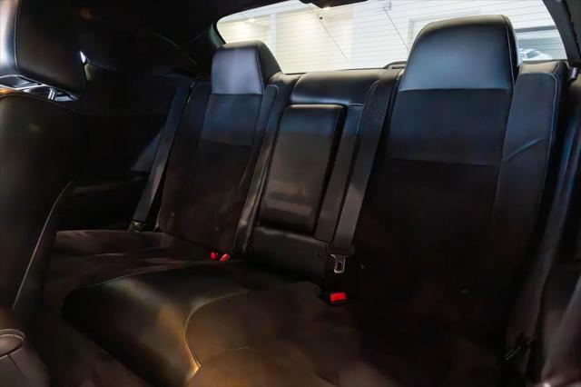 2015 Dodge Challenger R/T Plus