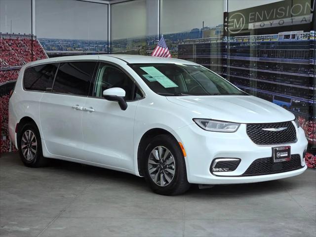 2023 Chrysler Pacifica Hybrid Touring L for sale in Milpitas, CA