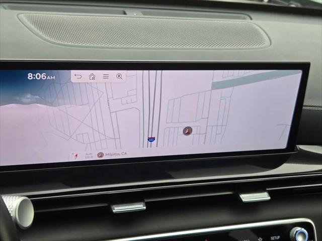 2025 Genesis GV80 2.5T Standard AWD